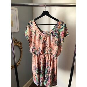 Bar III Dress Light Pink Color With Floral Design Size Medium